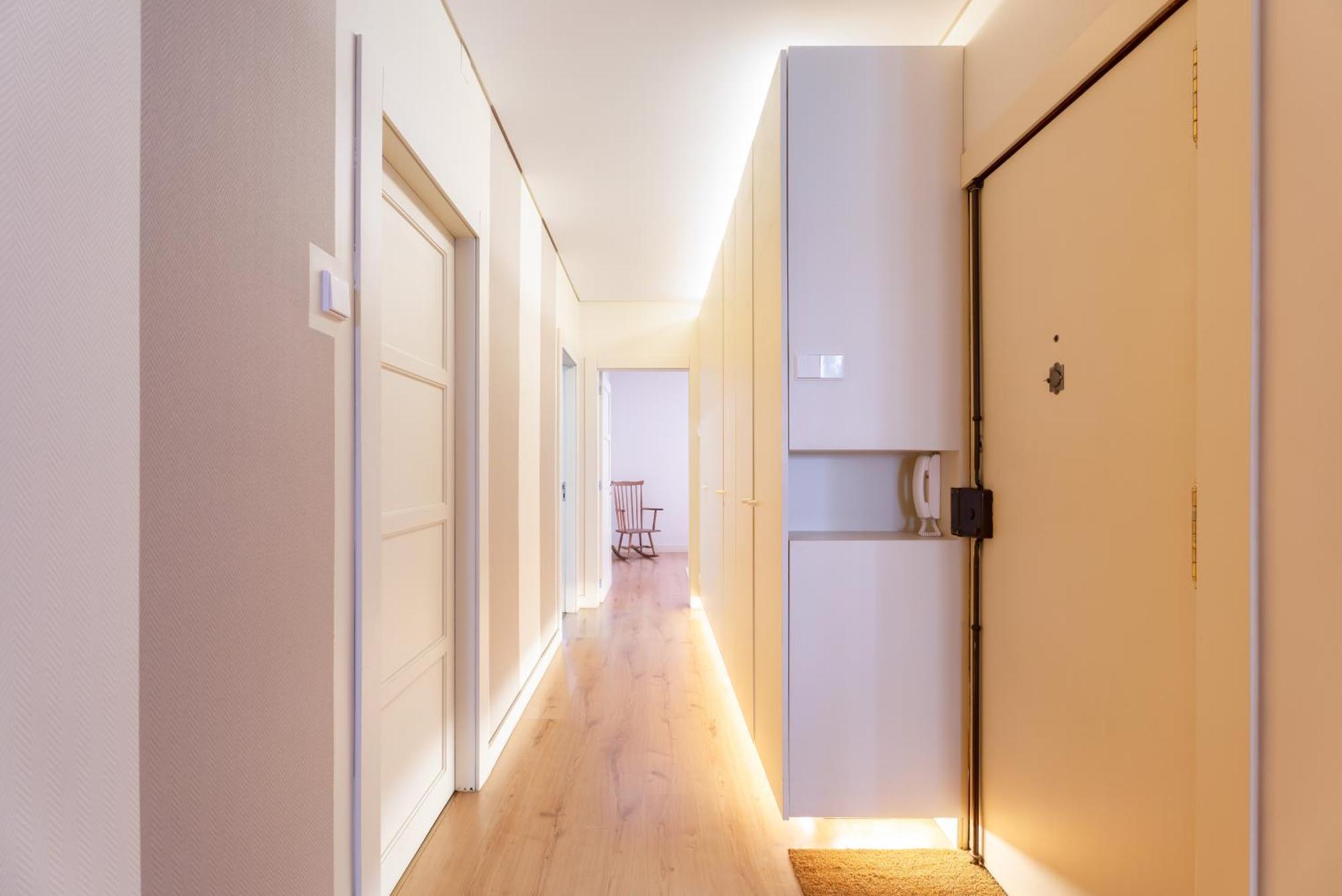Host Wise - Colorful Bright Flat With Balcony Apartment Порто Екстериор снимка